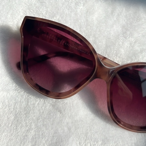 Diff Piper Sunglasses (Plum Tortoise) main image 6